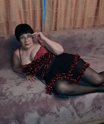 Живу в Москве и предлагаю широкий спектр эксклюзивных услуг, которые удовлетворят все твои сокровенные желания. Нежные ласки, горячий эротический массаж, игры с ролевыми костюмами и многое другое - мое великолепное составление для доставления тебе максимального удовольствия. Обо мне говорят только лестные отзывы, мои клиенты остаются в полном восторге от нашей встречи. Посмотри на мои проверенные фото и уверься сам. Жду тебя, мой красивый незнакомец, чтобы познать все особенности нашего незабываемого свидания. 💋💖 Яша
